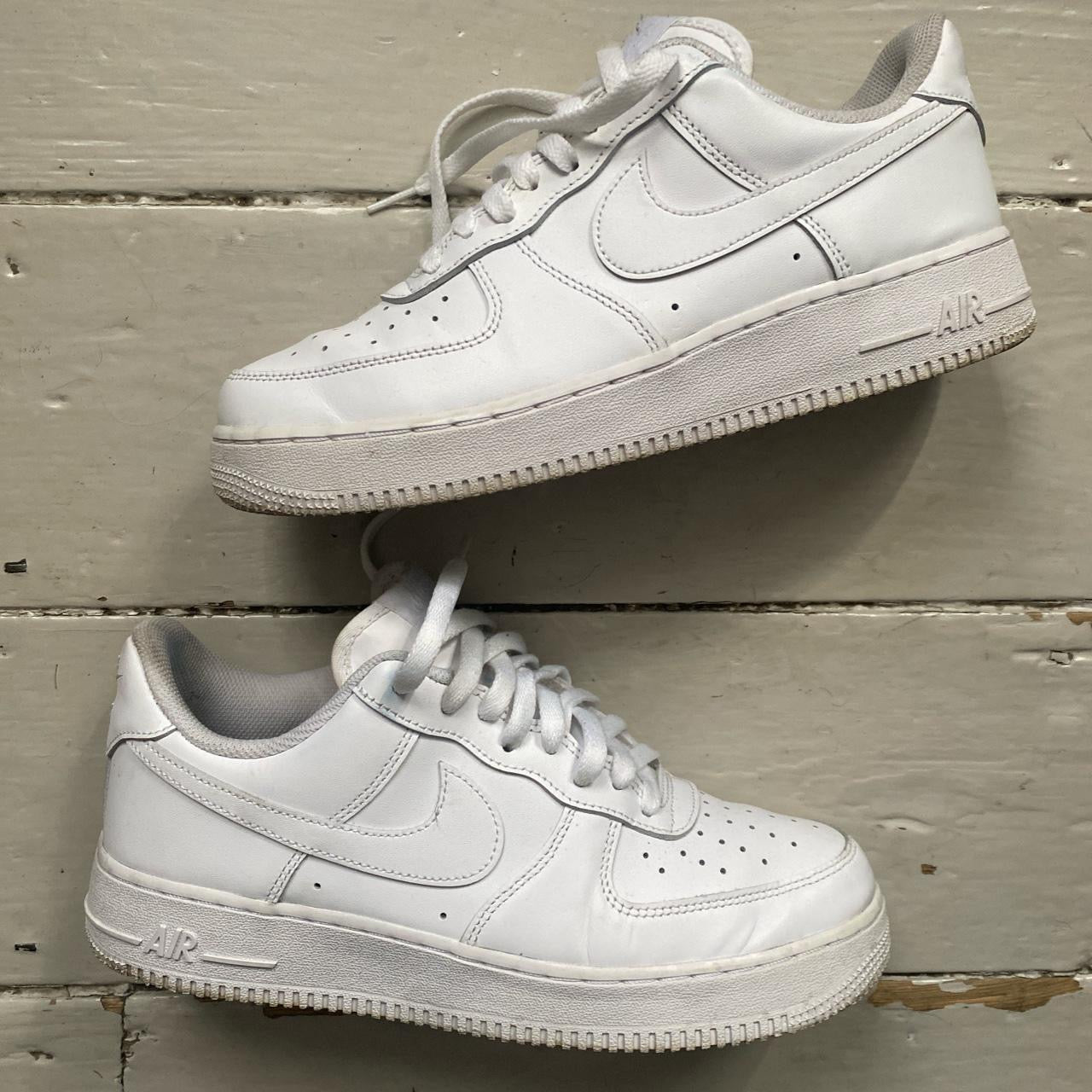 Nike Air Force 1 White (UK 8)