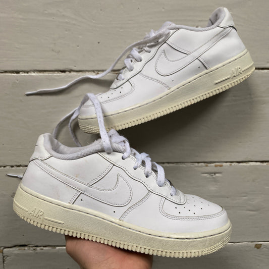 Nike Air Force 1 White (UK 6)