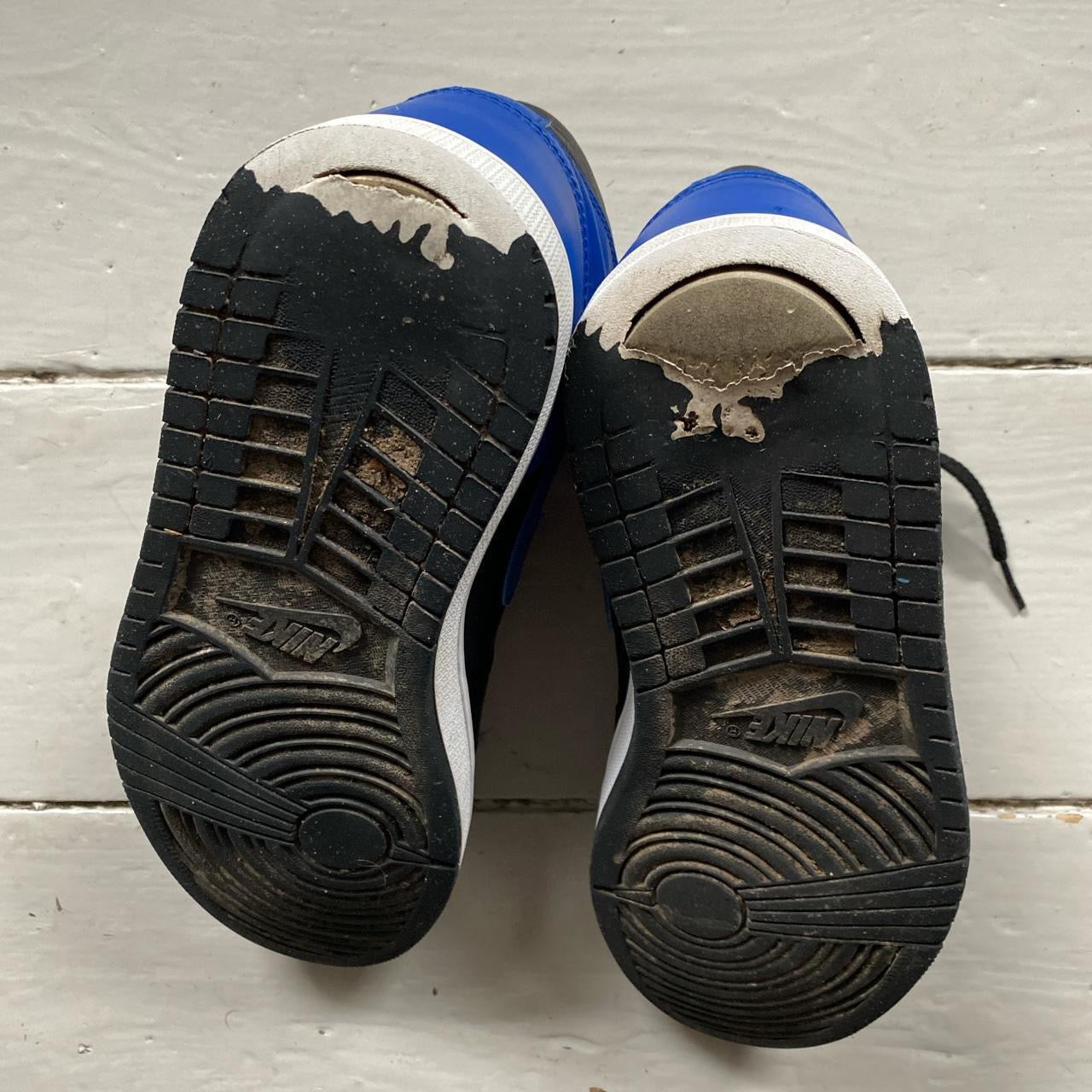 Jordan 1 Mid Hyper Royal Blue (UK 8.5)