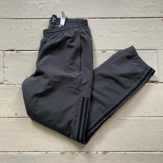 Adidas Grey Shell Bottoms (Medium)