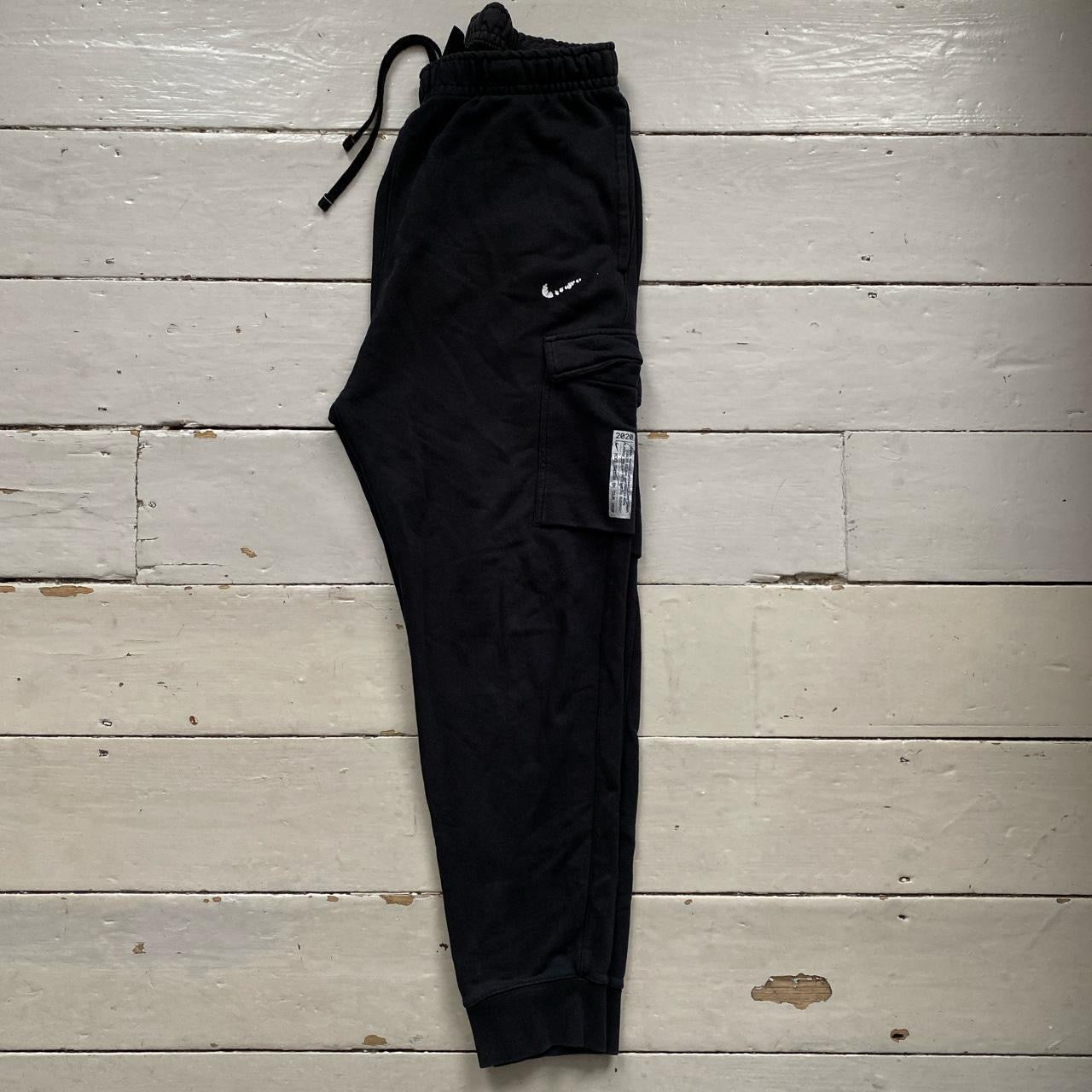 Nike Cargo Black Joggers (Large)