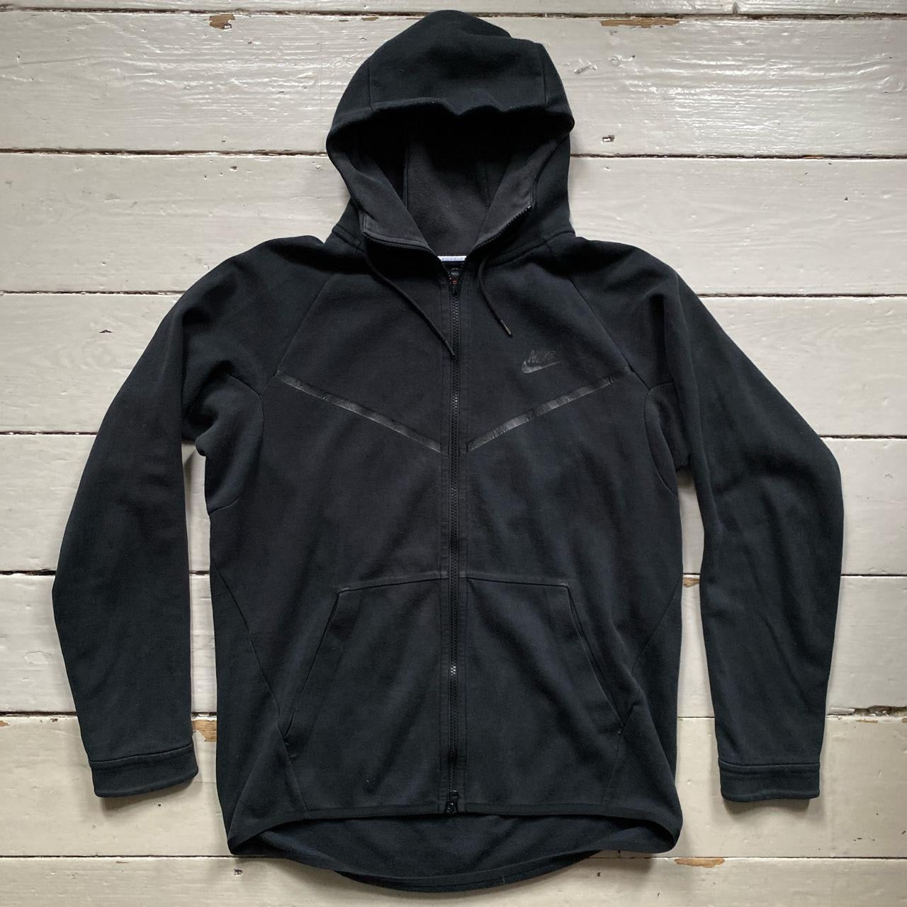 Nike Tech Fleece Black Hoodie (Large)
