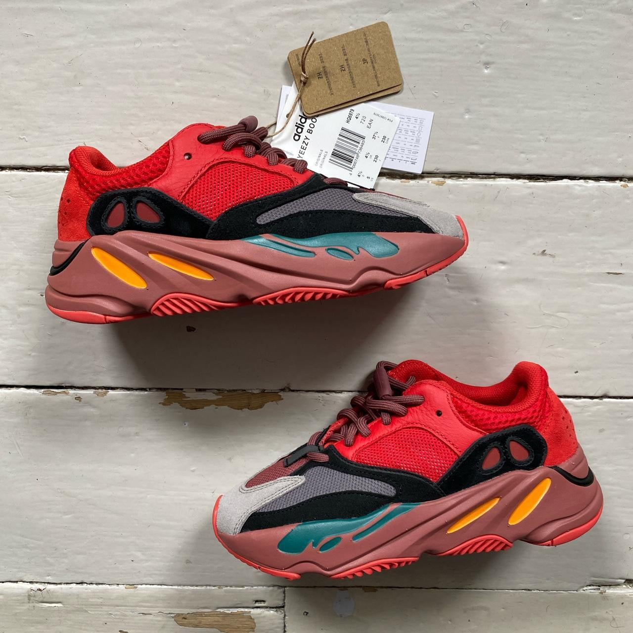Yeezy 700 Hi Red Red (UK 4.5)