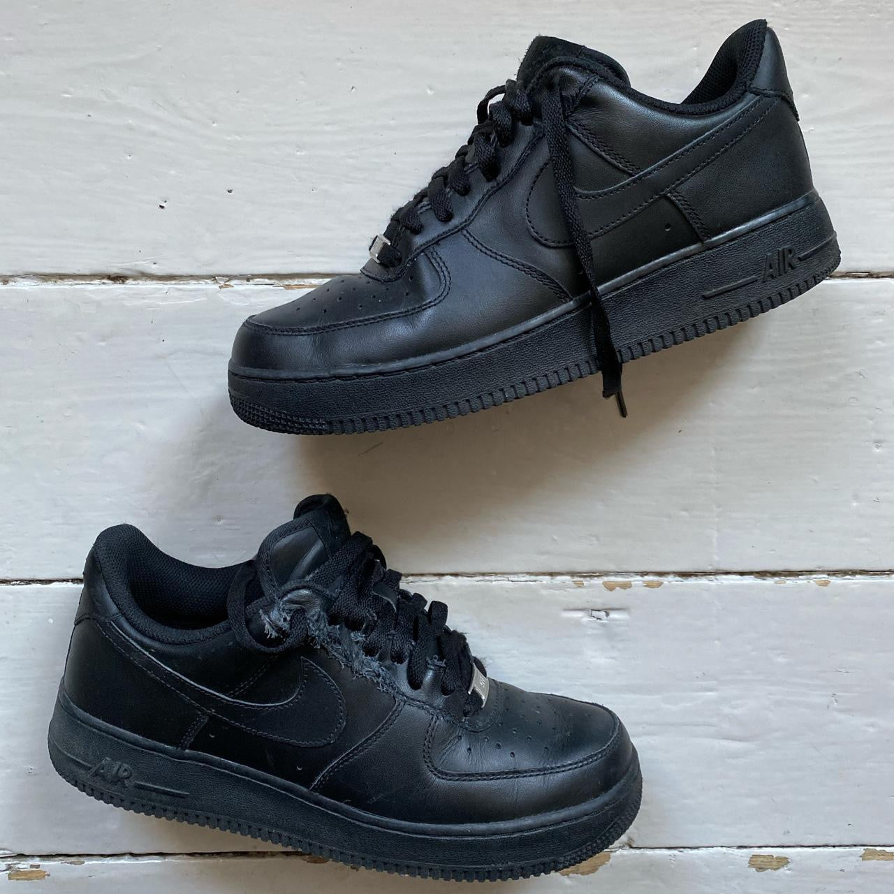 Nike Air Force 1 Black (UK 8)