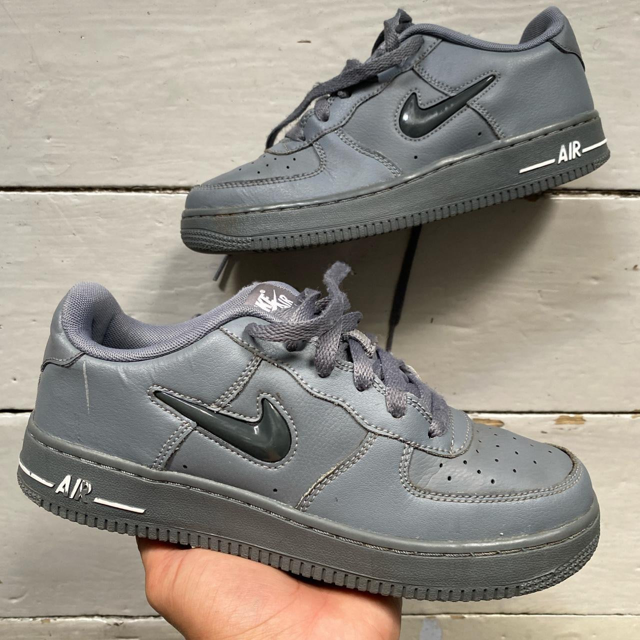 Nike Air Force 1 Grey Jewel (UK 5)
