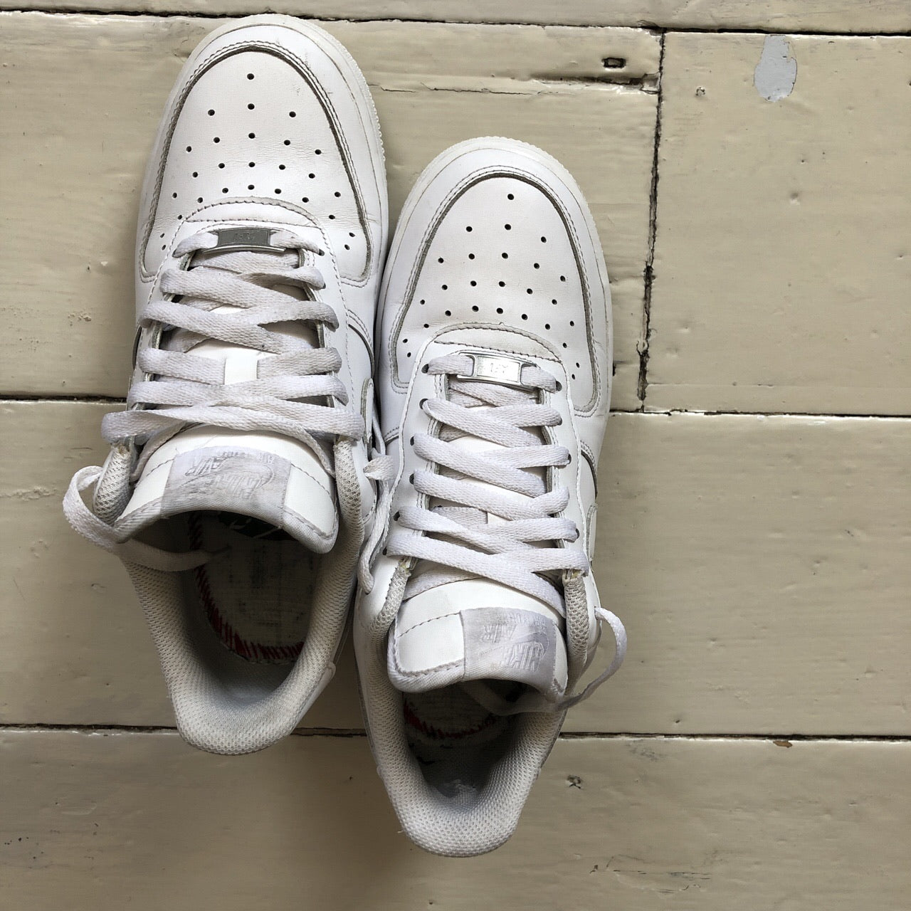 Nike Air Force 1 Triple White (UK 5)