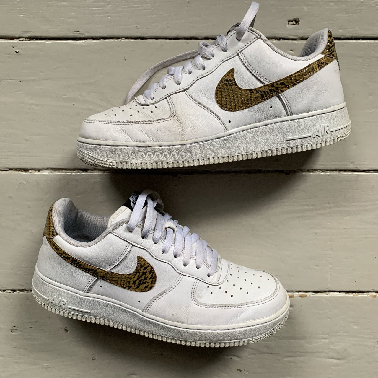 Nike Air Force 1 White Snake Swoosh (UK 9)