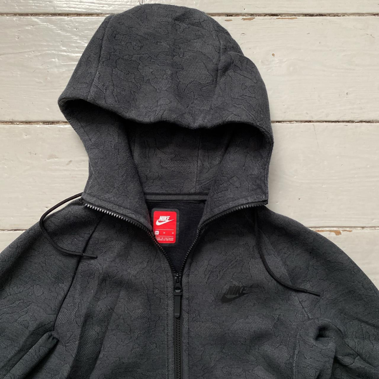 Nike Tech fleece Camo hoodie (Medium)