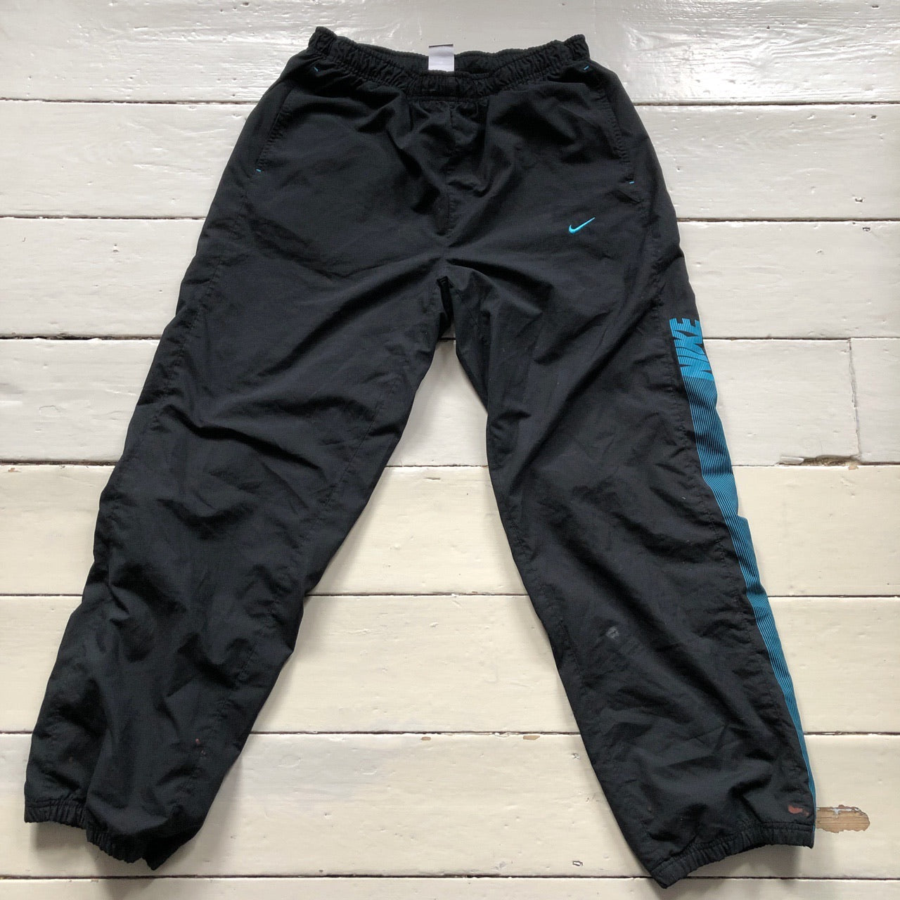 Nike Club Spellout Shell Bottoms (Large)