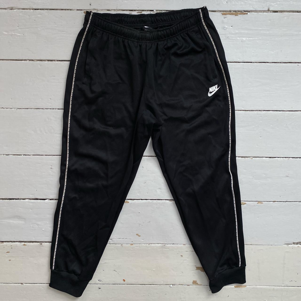 Nike Swoosh Black Joggers (Large)