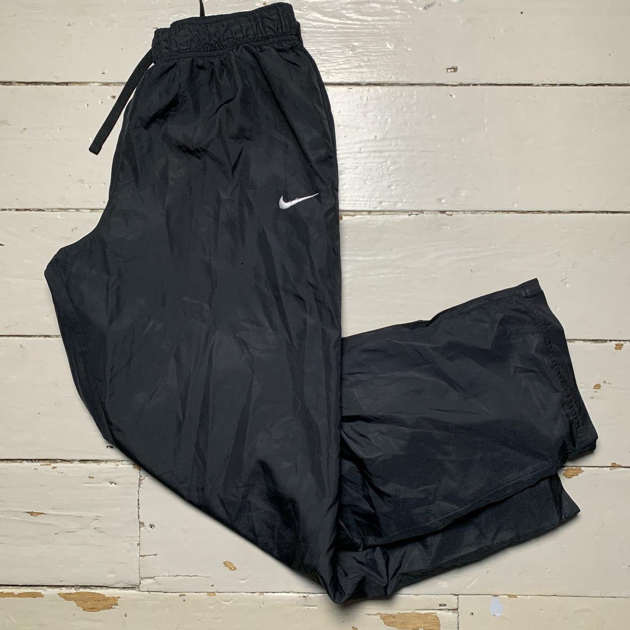 Nike Swoosh Baggy Shell Bottoms (Large)