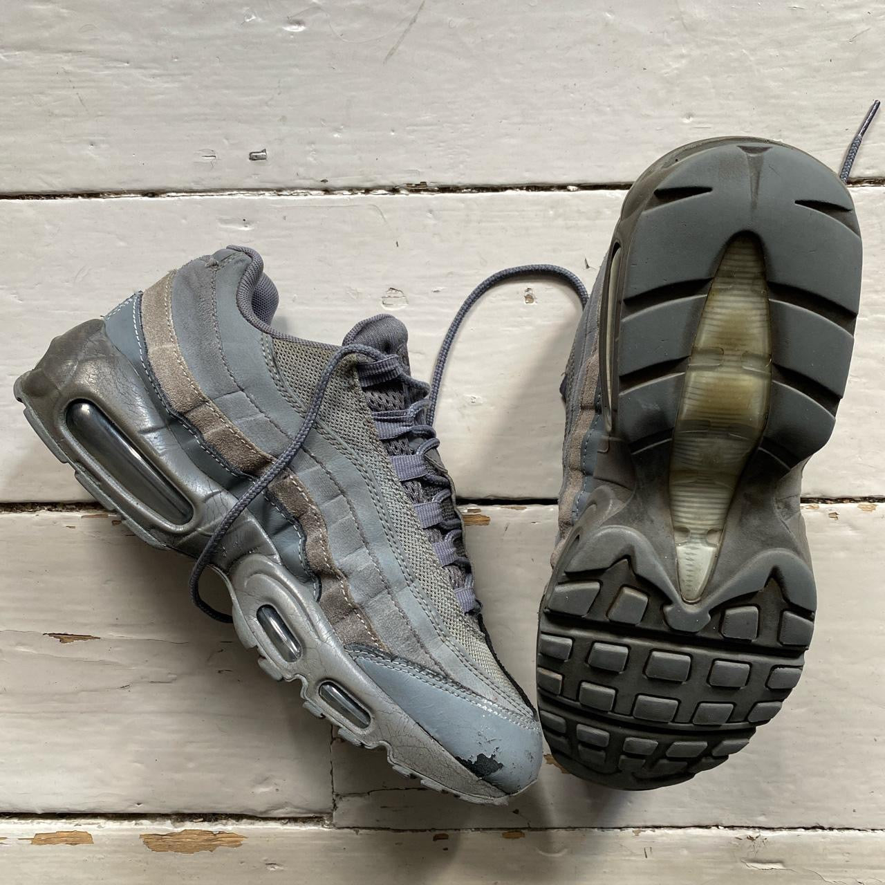 Nike Air Max 95 Grey (UK 7)