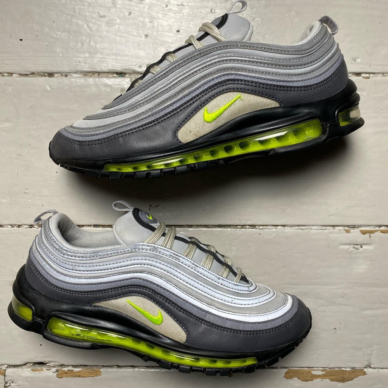 Nike Air Max 97 Neon (UK 7.5)