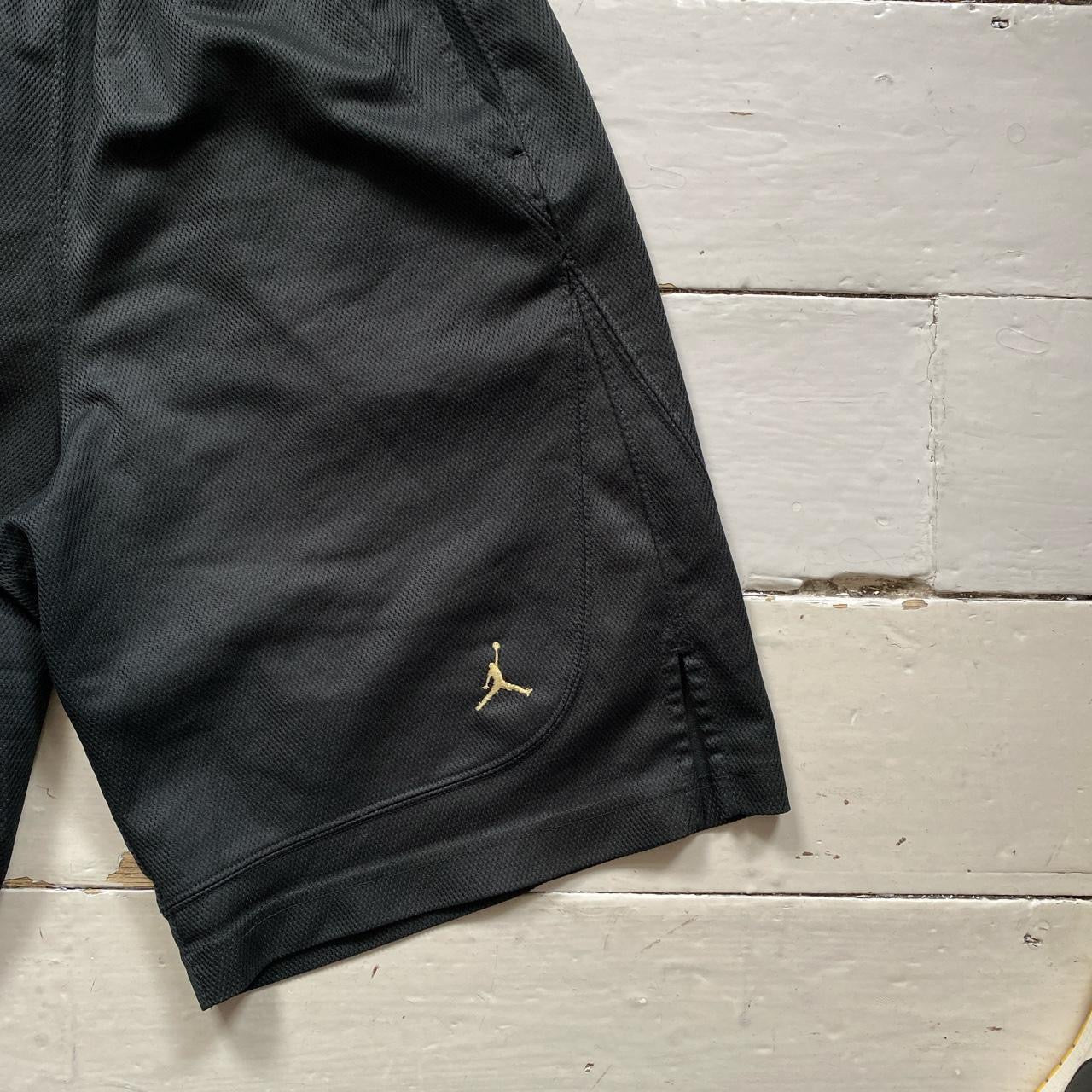 Jordan Black Basketball Shorts (Small)