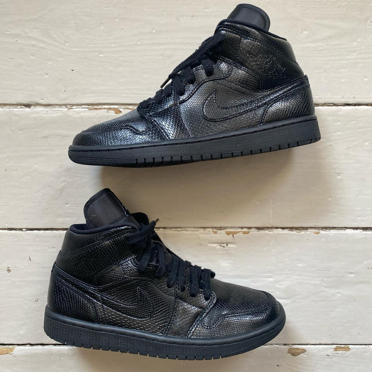 Jordan 1 Mid Black Snakeskin (UK 8)