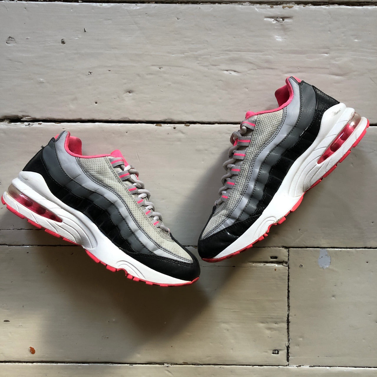 Nike Air Max 95 Grey Pink (UK 4)