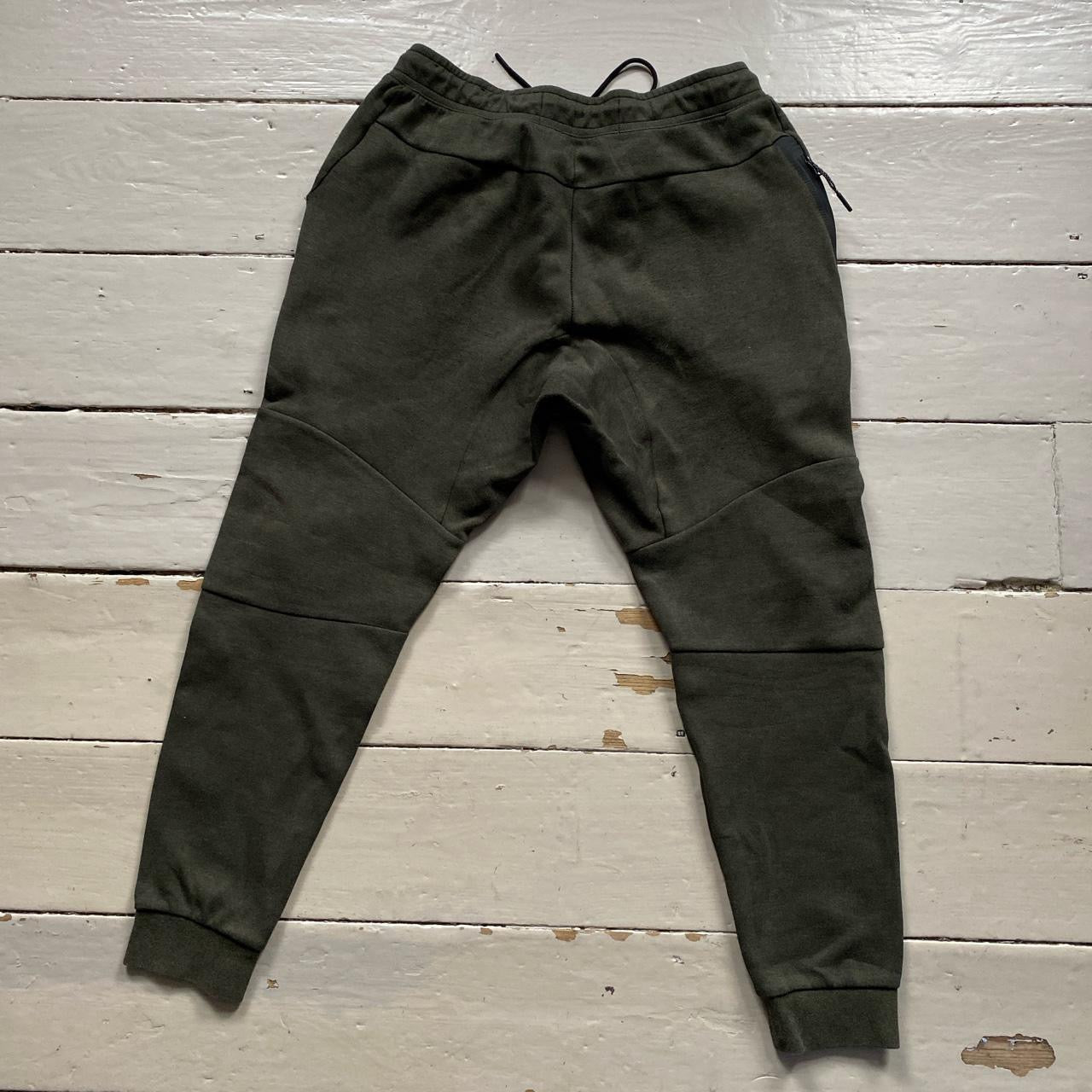 Nike Tech Fleece Khaki Bottoms (Medium)