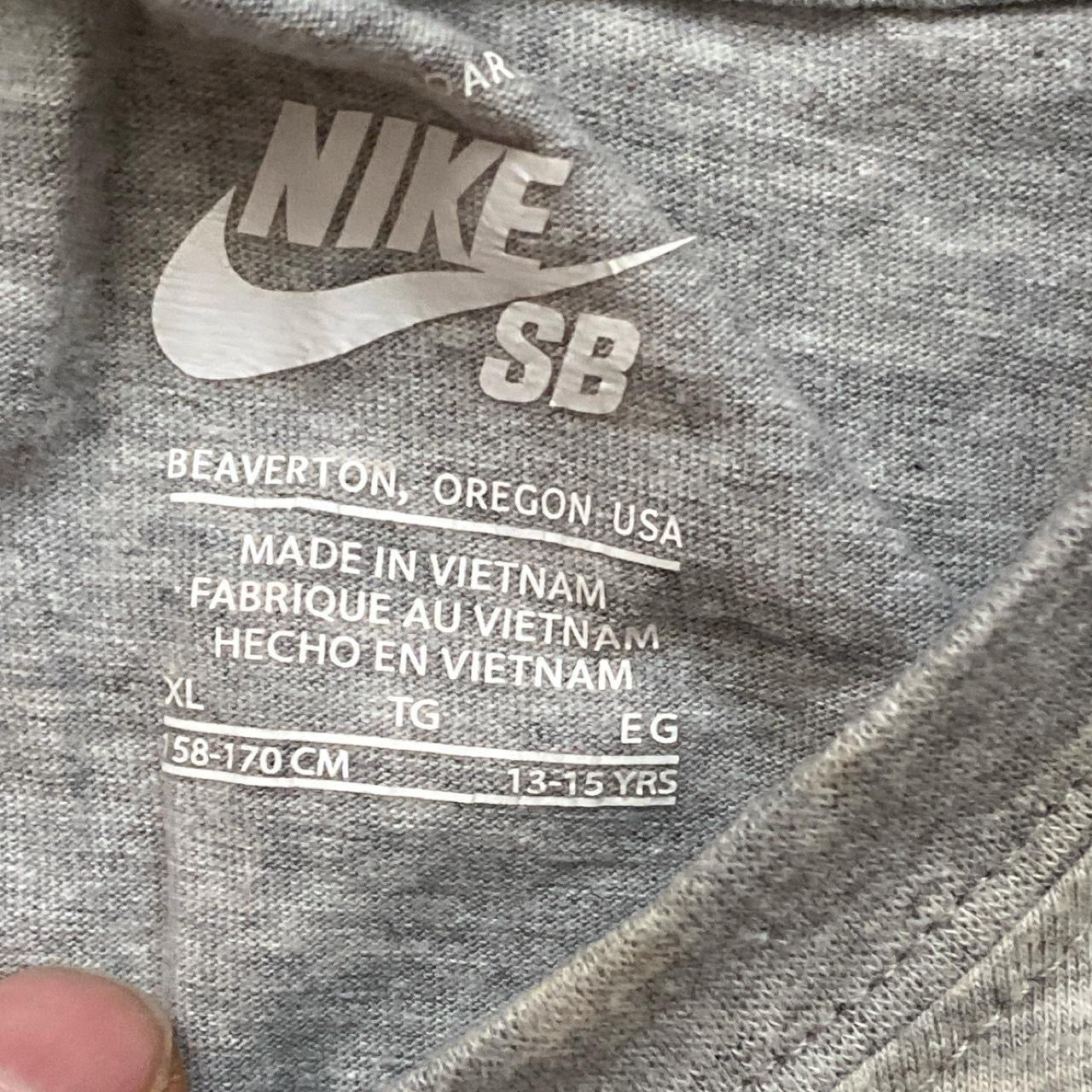 Nike SB Kids T Shirt (13-15)