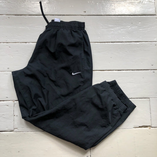 Nike Black Shell Bottoms (XL)