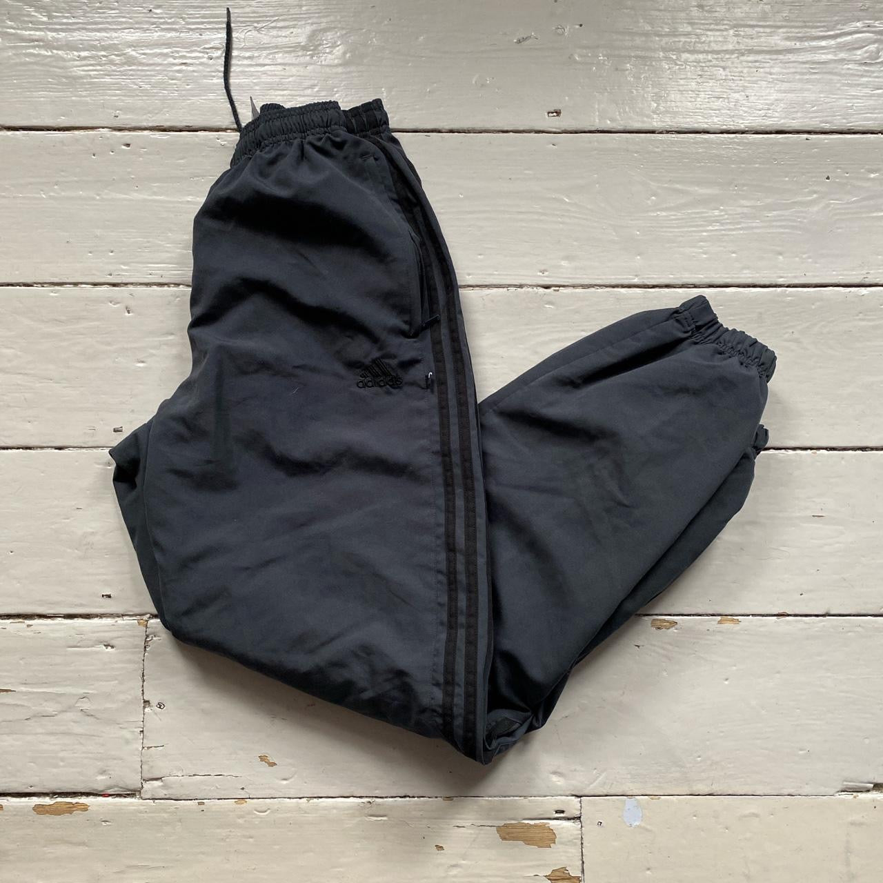 Adidas Grey Shell Bottoms (32W)