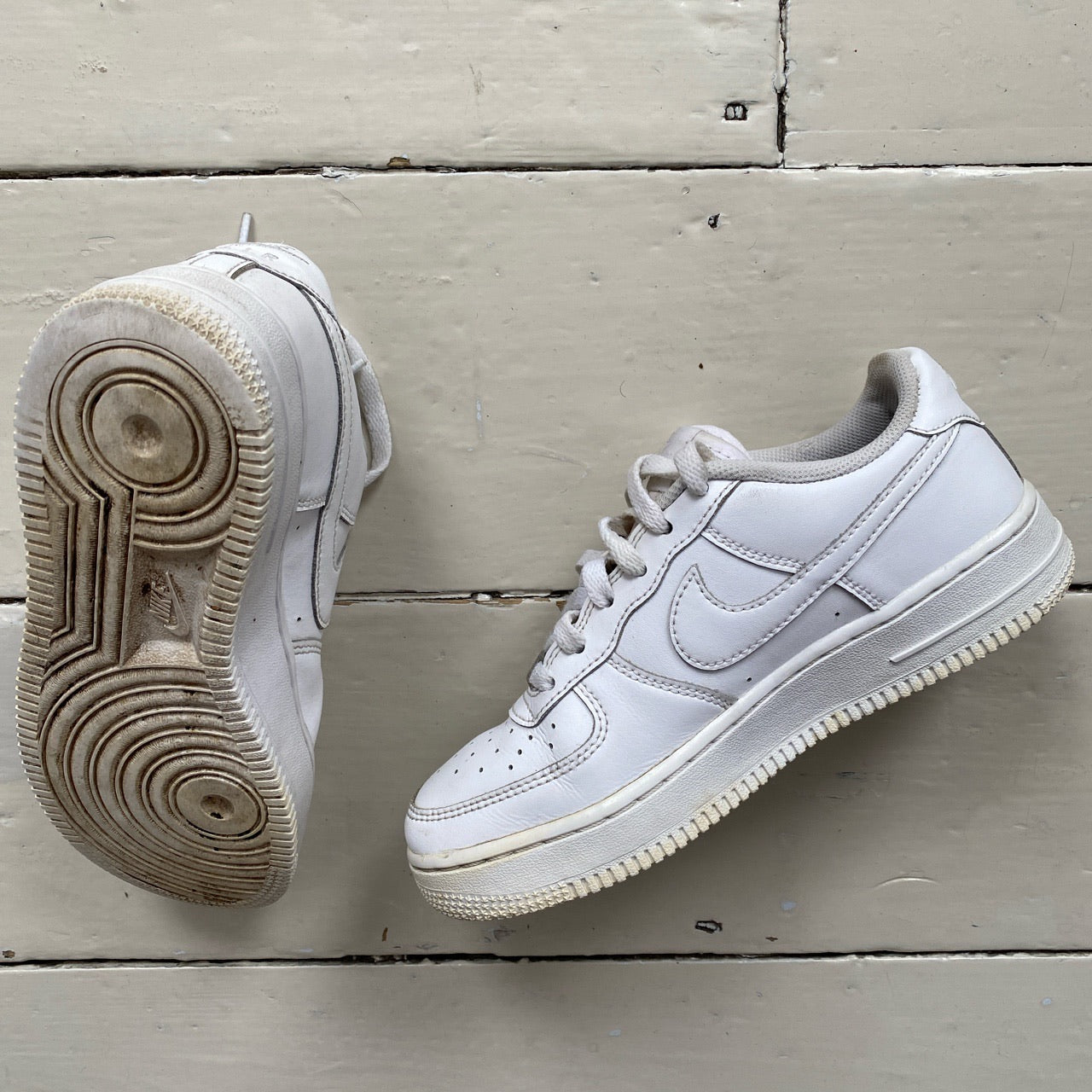 Nike Air Force 1 White (UK 4)
