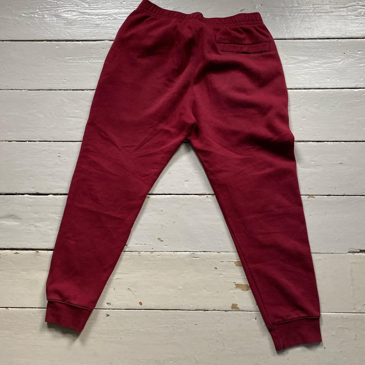 Nike Swoosh Club Joggers (Medium)