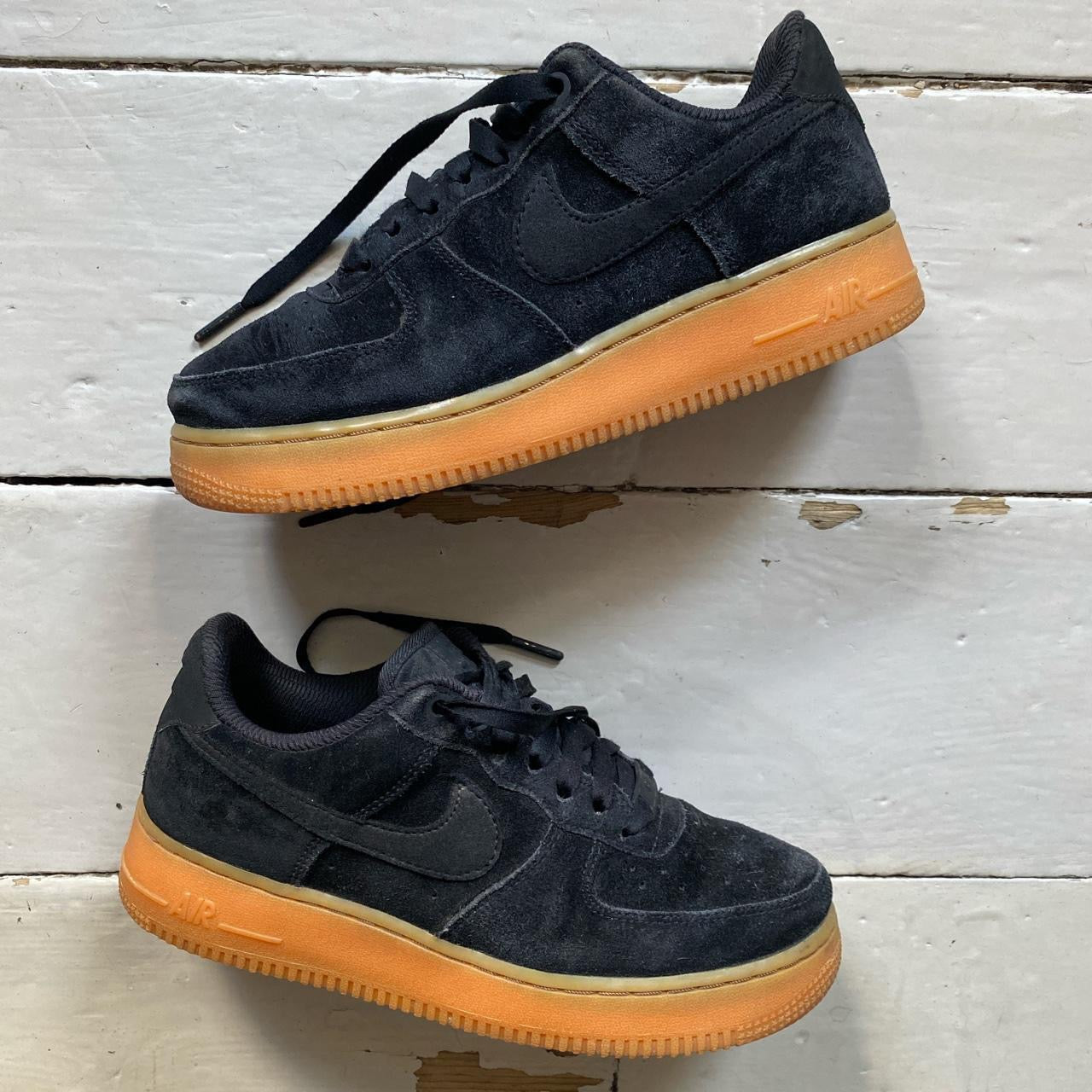 Nike Air Force 1 Black Gum (UK 5)