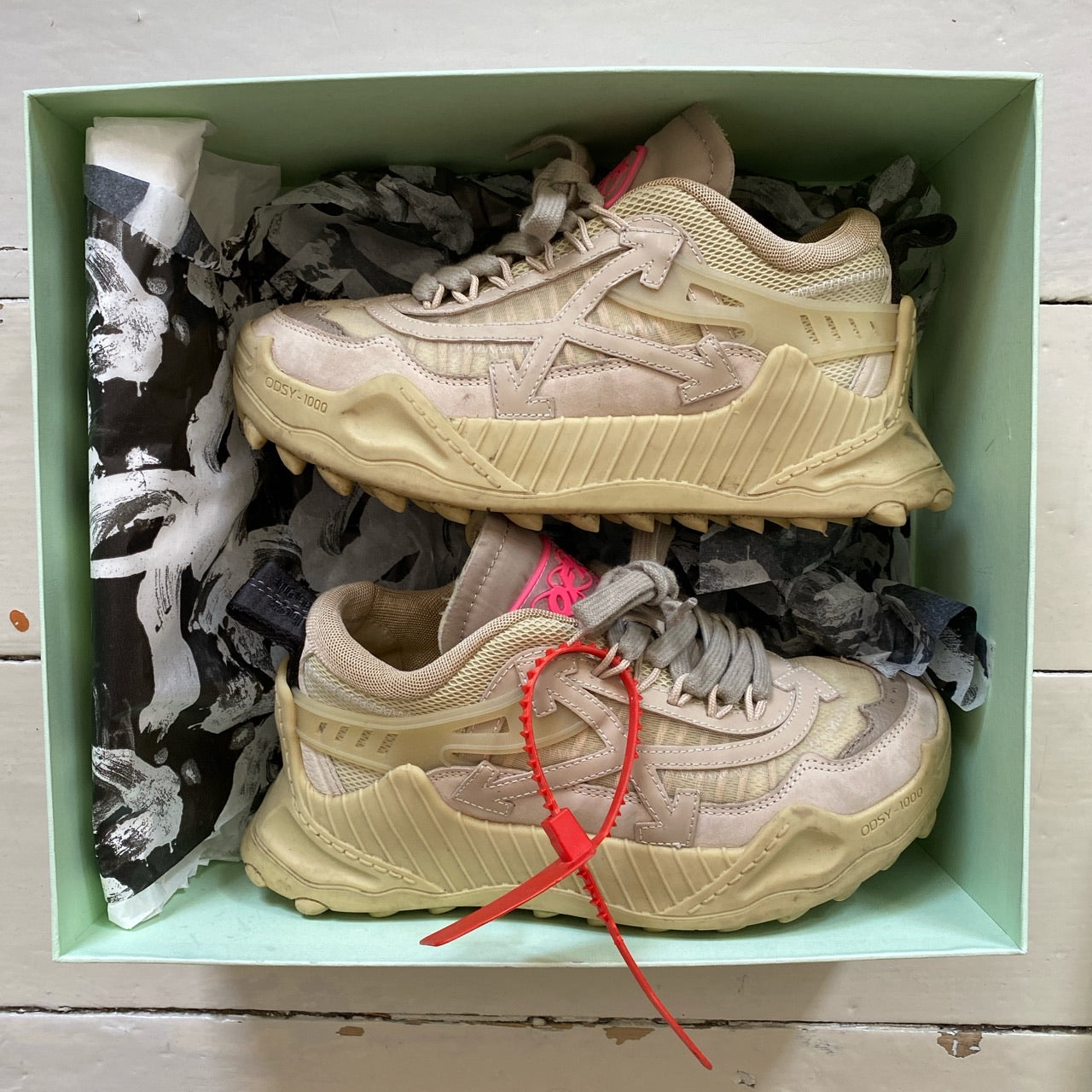 Off White Odsey 1000 Beige (EU 36)