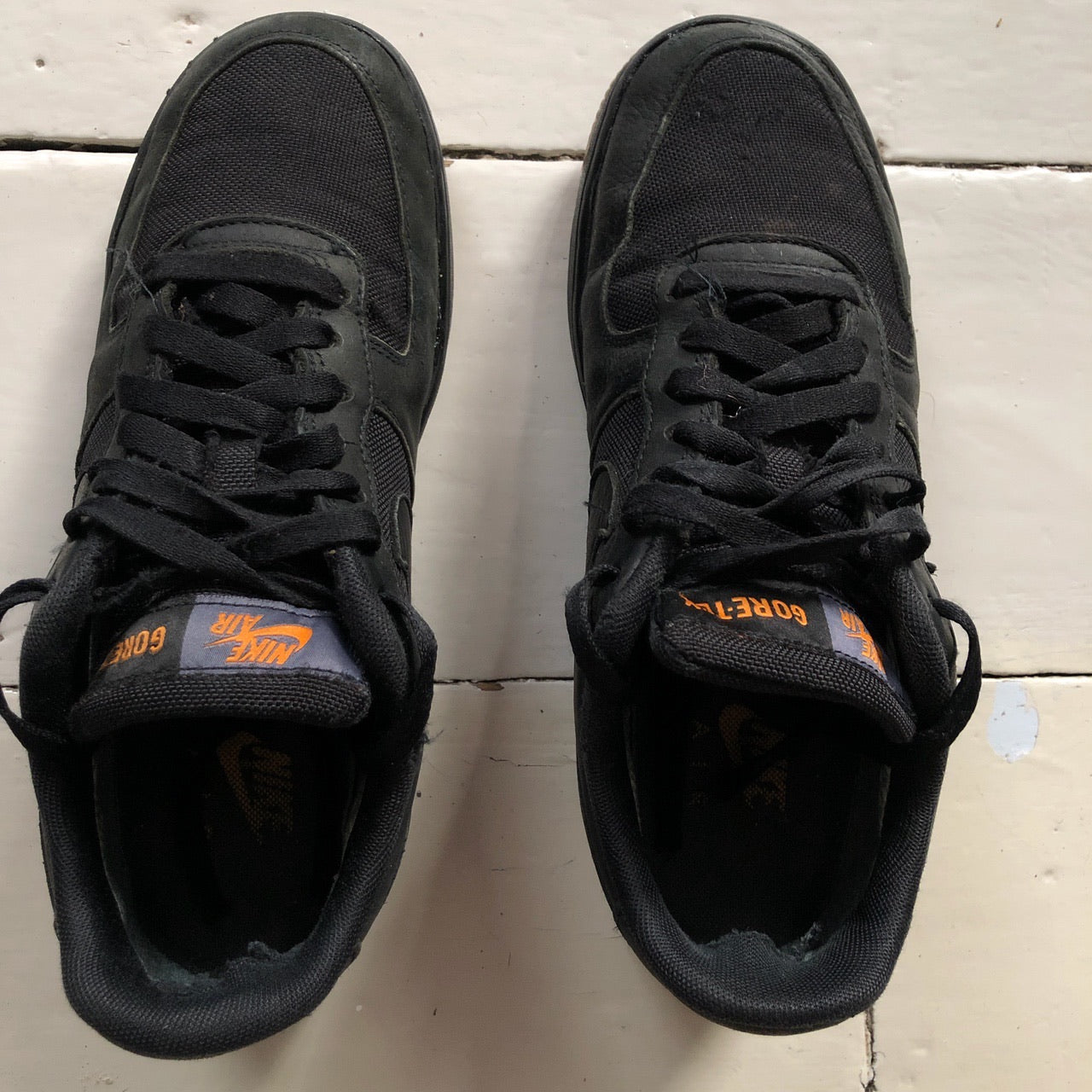 Nike Air Force 1 Goretex Black (UK 6)