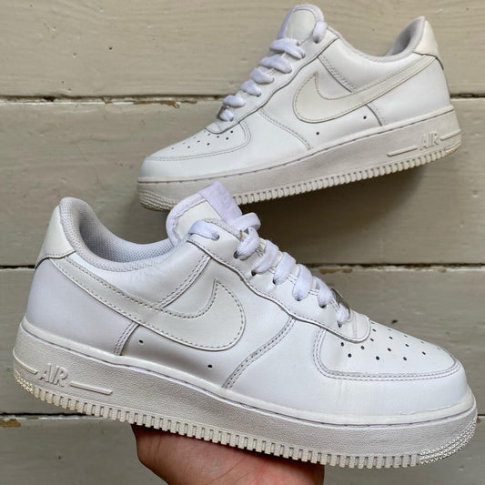 Nike Air Force 1 White (UK 6)
