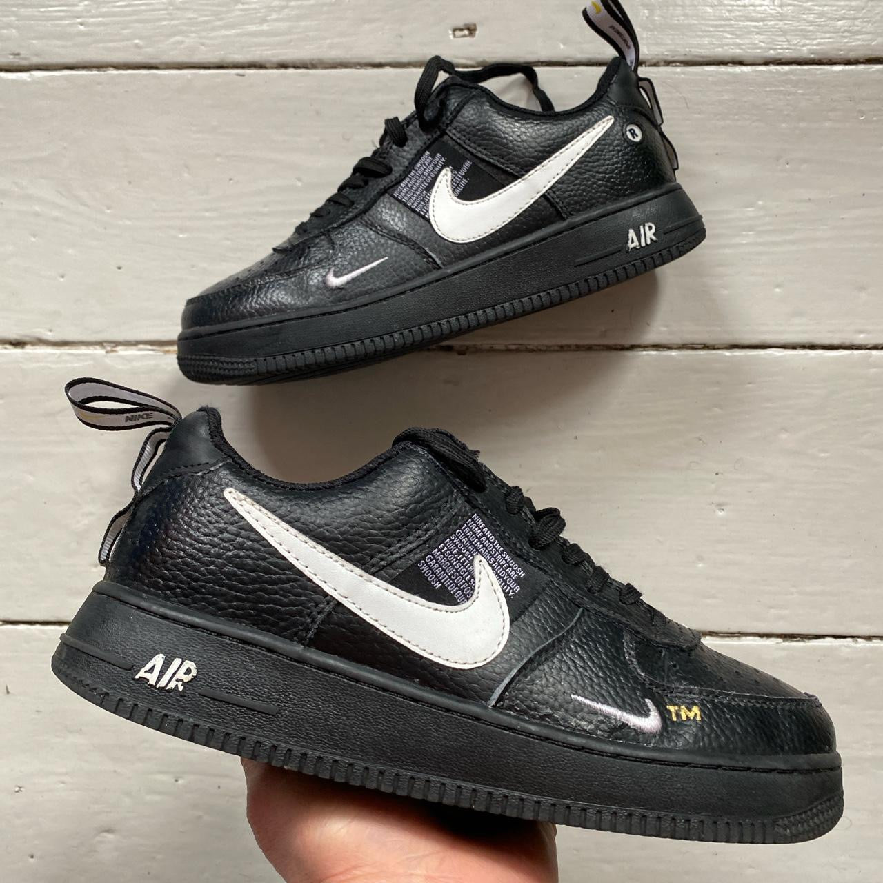 Nike Air Force 1 Utility Black and White (UK 6)