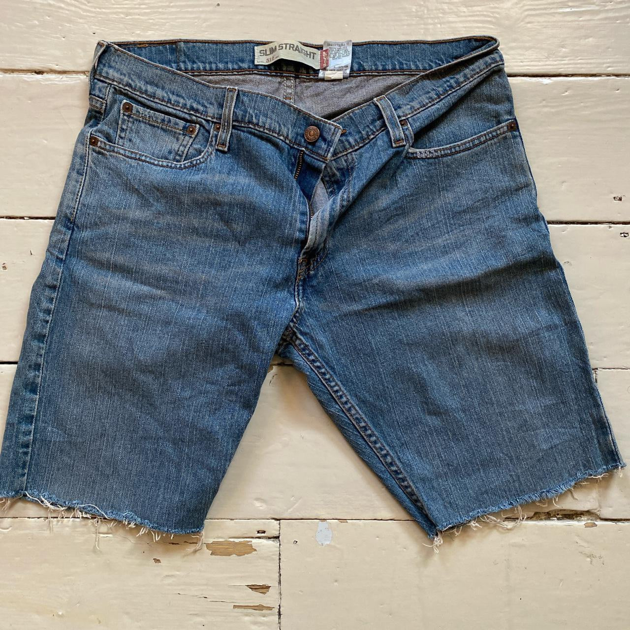 Levis 514 Cut Down Jean Shorts (34W)