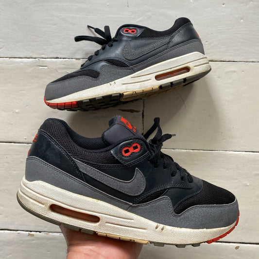 Nike Air Max 1 Navy and Orange (UK 6)