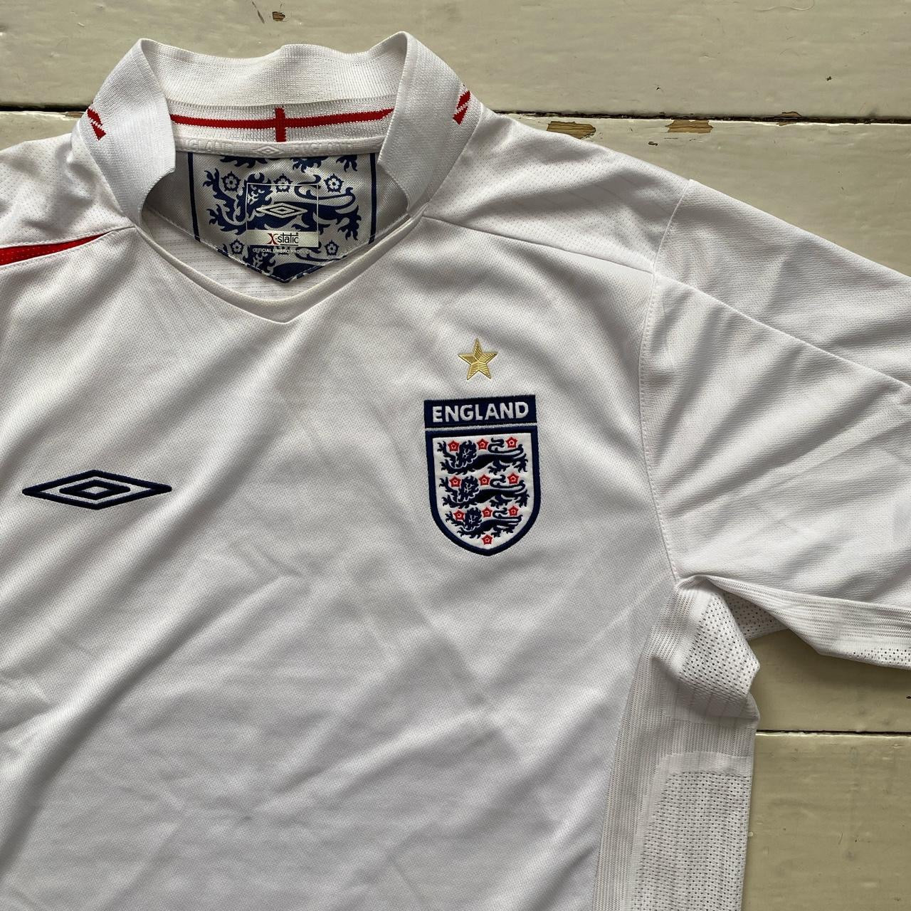 England Umbro Football Jersey (Medium)