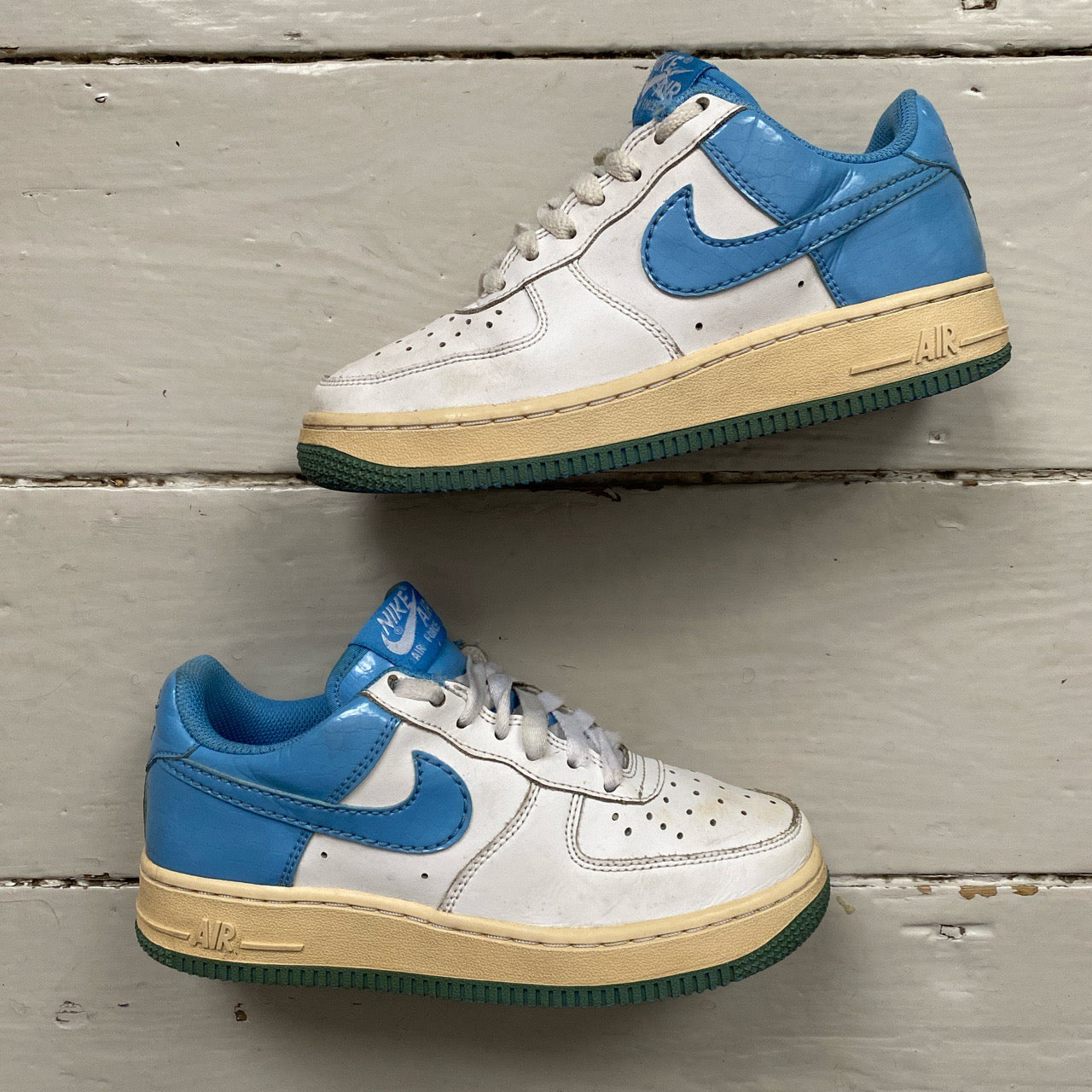 Nike Air Force 1 Vintage UNC and White (UK 3)