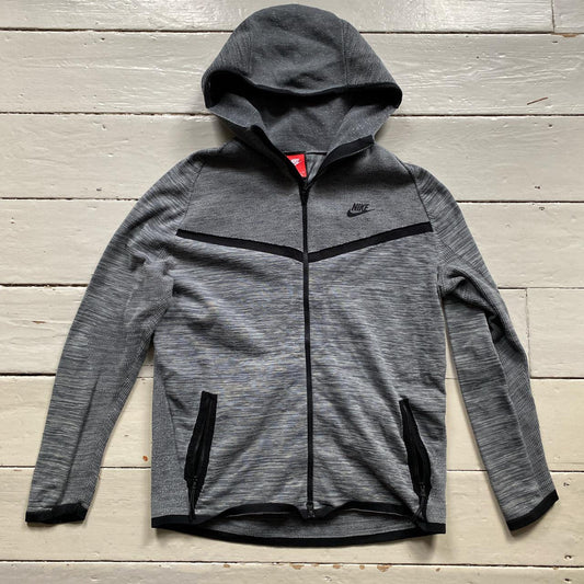 Nike Tech Fleece Knitted Grey Hoodie (medium)