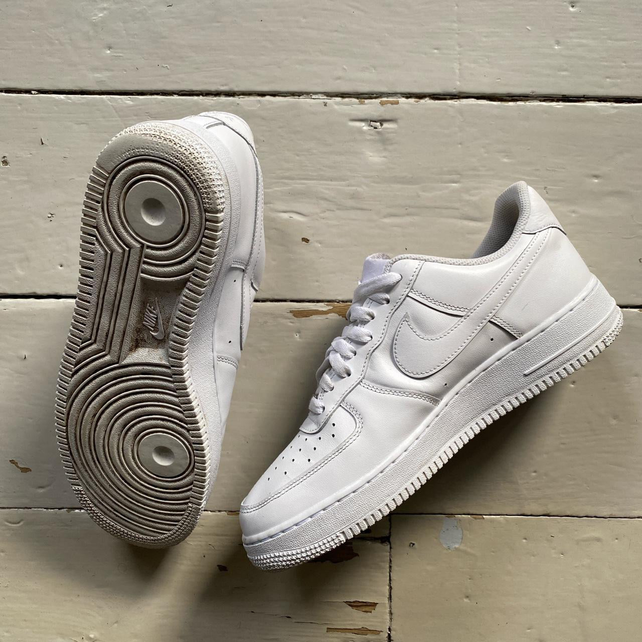 Nike Air Force 1 White (UK 9)