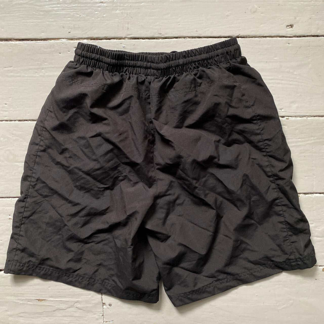 Umbro Shell Shorts (Large)