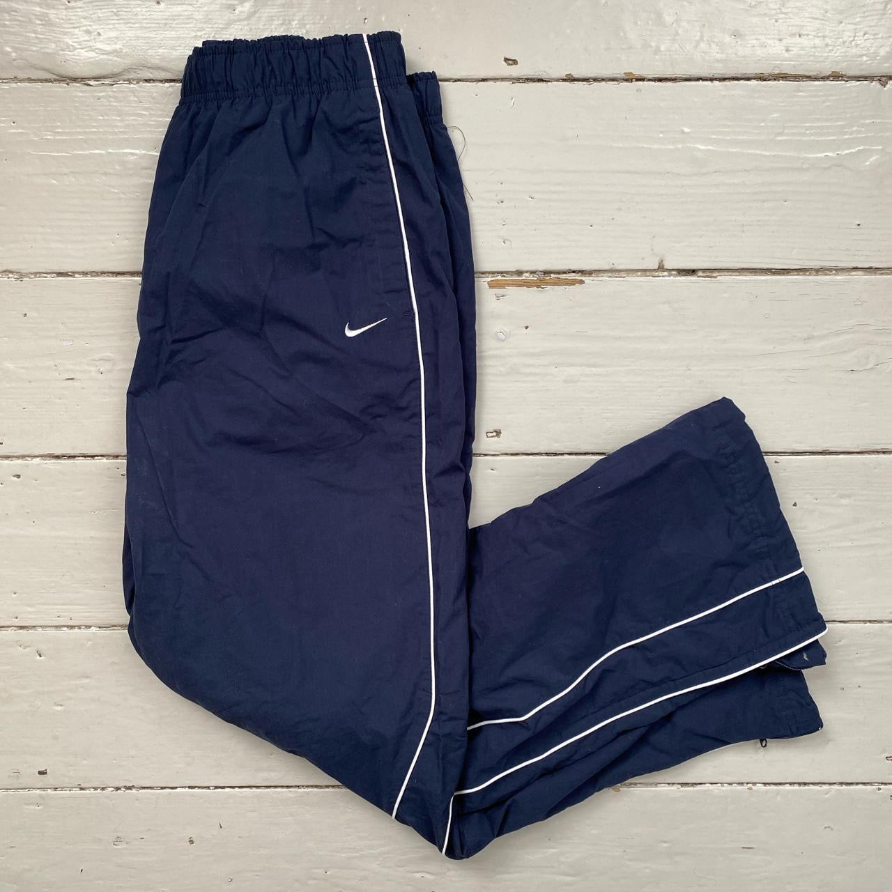 Nike Vintage Navy Shell Bottoms (Large)