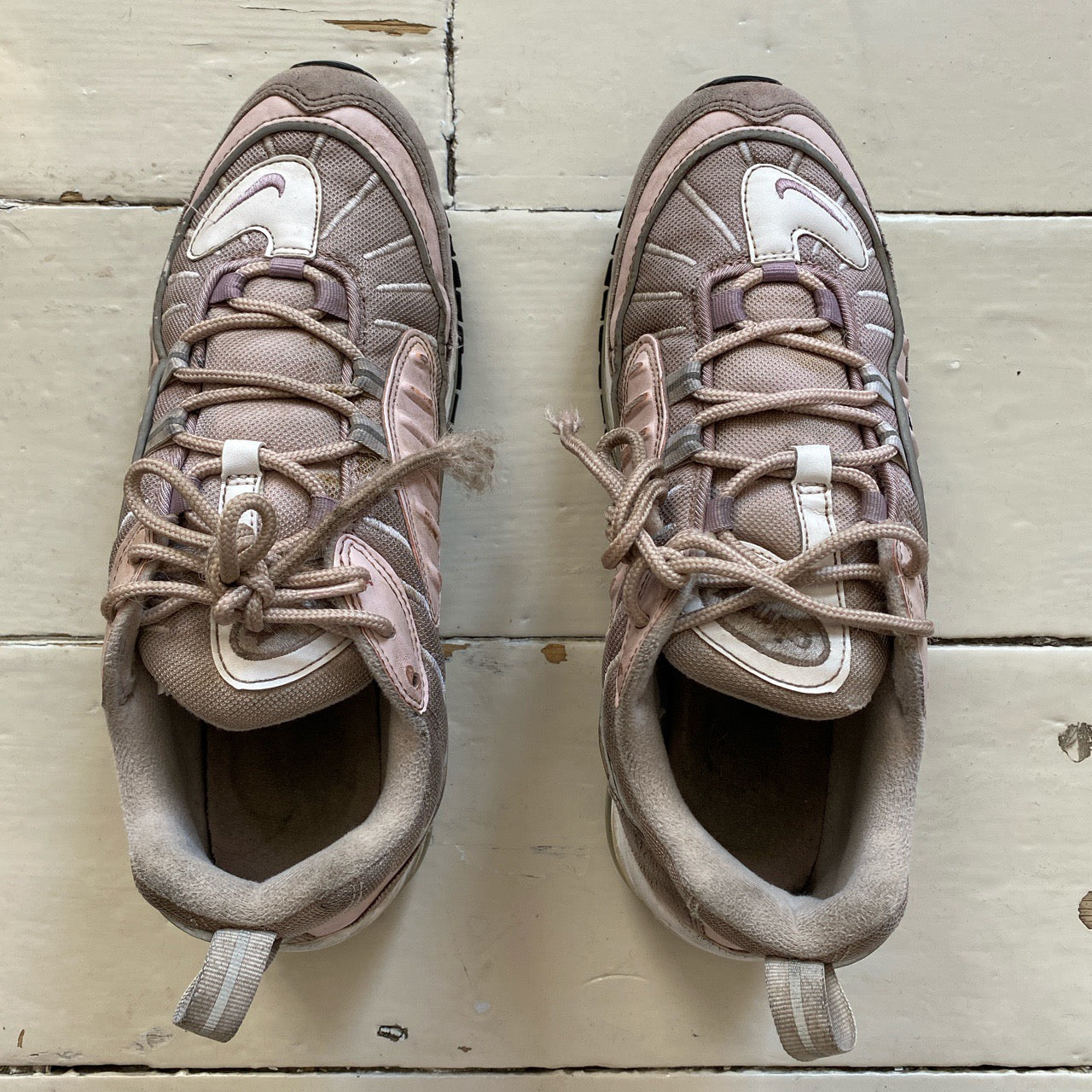 Nike Air Max 98 Pink and White (UK 8)