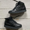 Jordan 1 Anodized Black (UK 5)