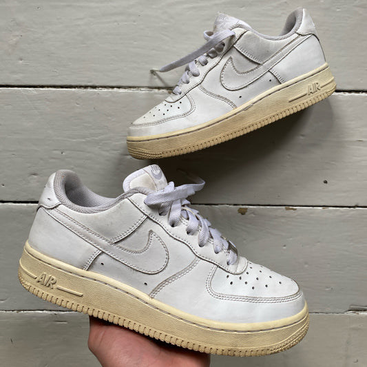 Nike Air Force 1 Vintage White (UK 5)