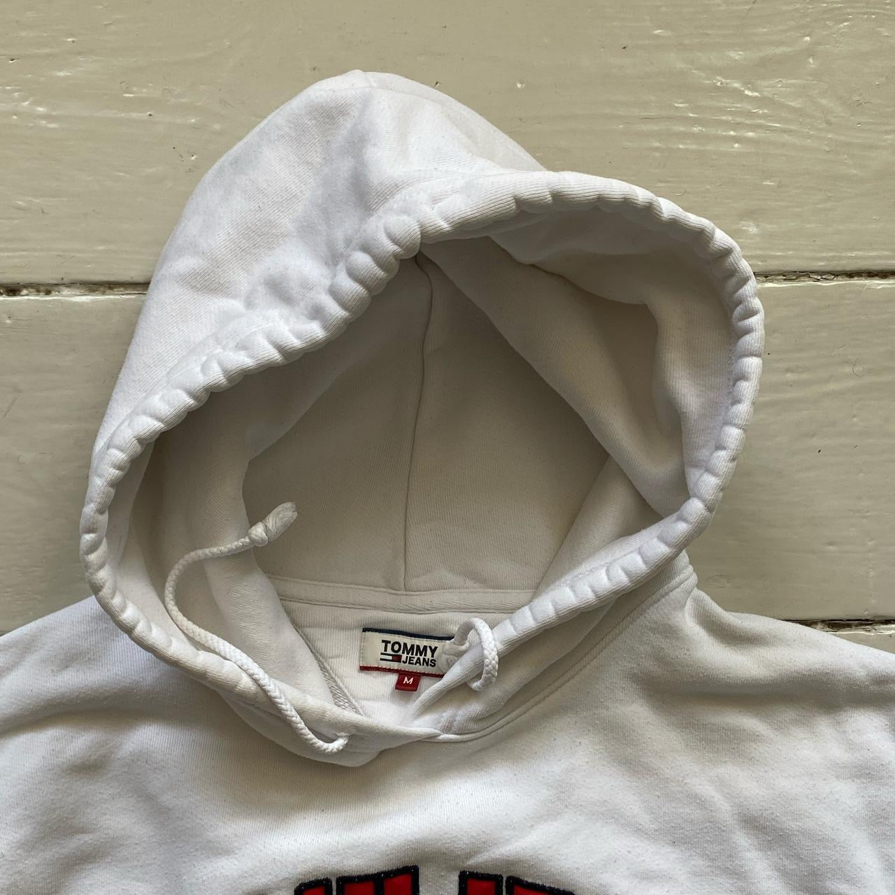 Tommy Hilfiger White Hoodie (Medium)