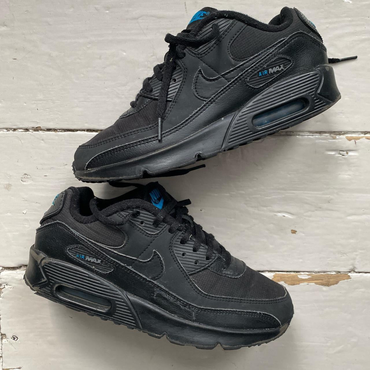 Nike Air Max 90 Black and Blue (UK 6)
