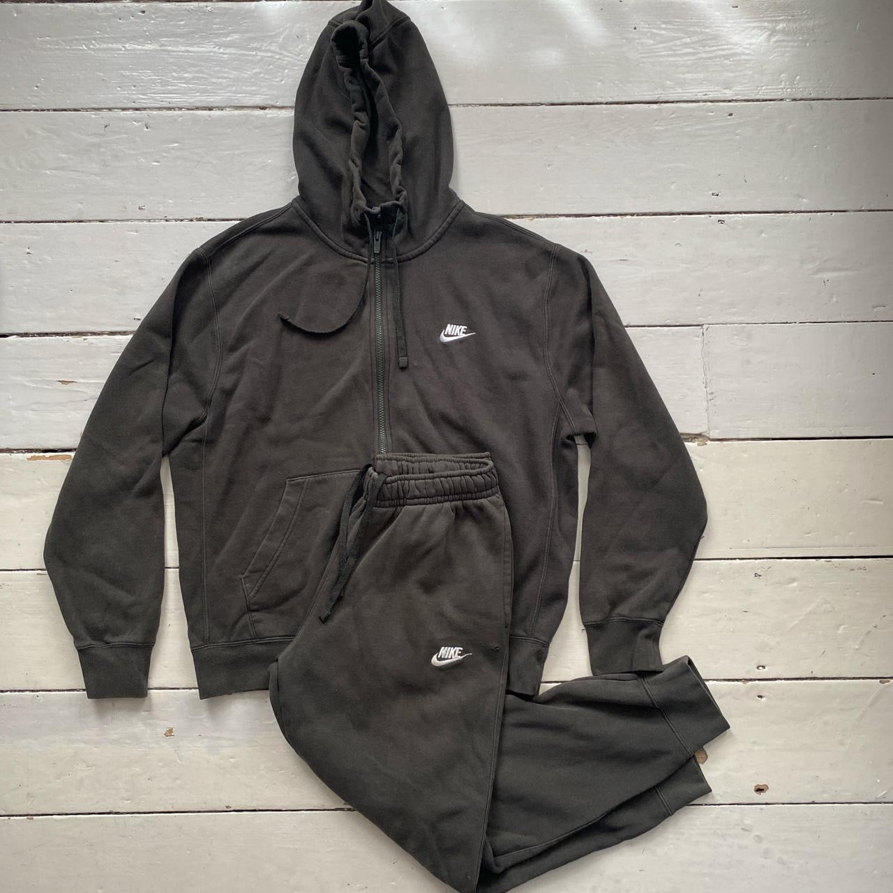 Nike Swoosh Khaki Green Tracksuit (Medium)