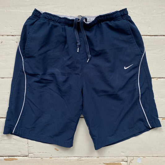 Nike Vintage Navy Shell Shorts (Medium)