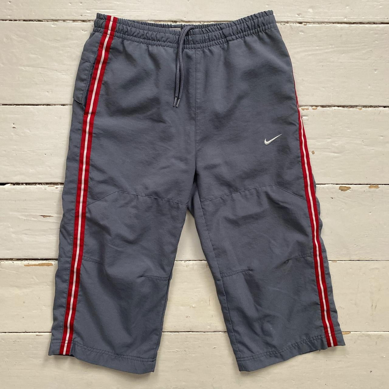 Nike Swoosh Grey Shorts (Large)