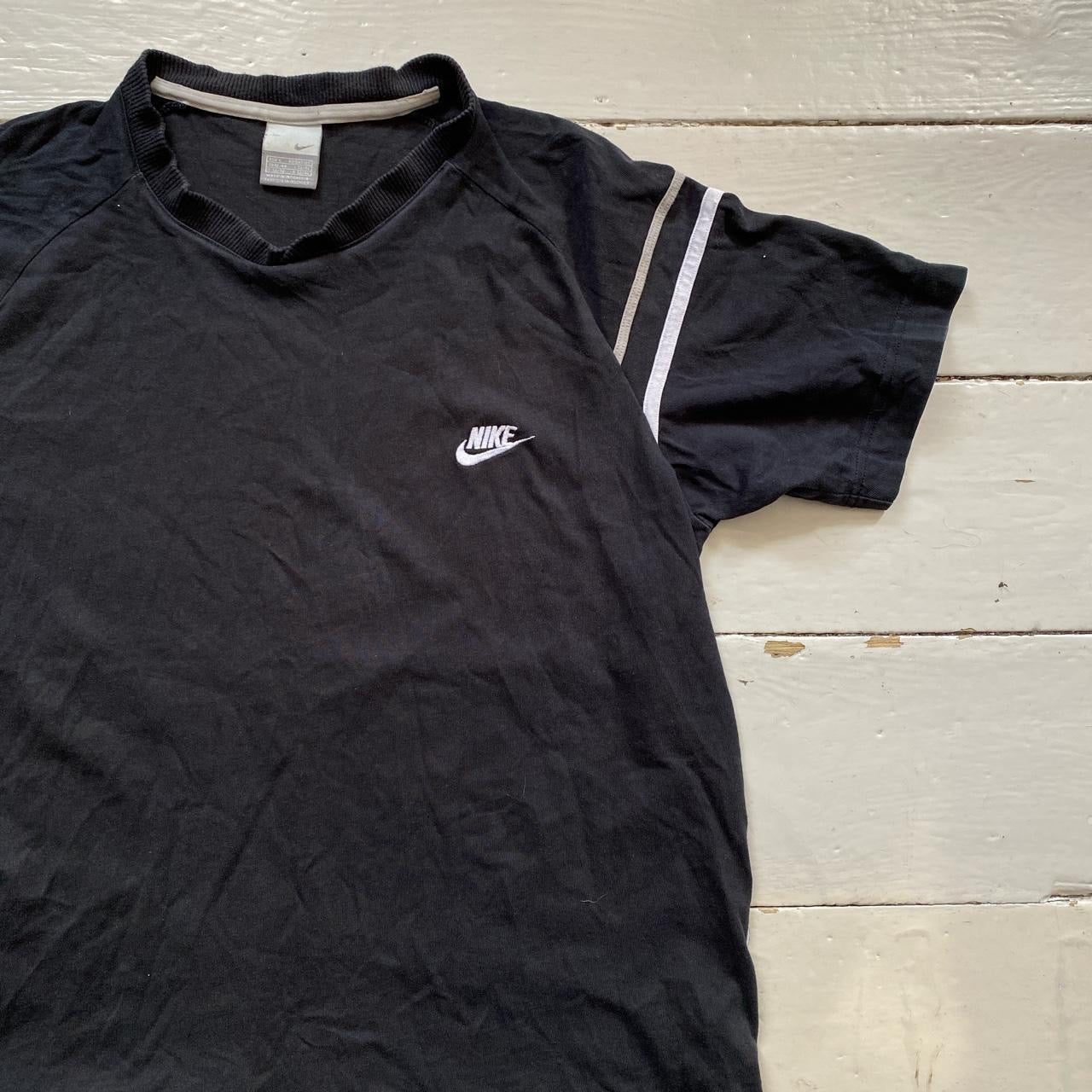 Nike Swoosh Black T Shirt (Large)