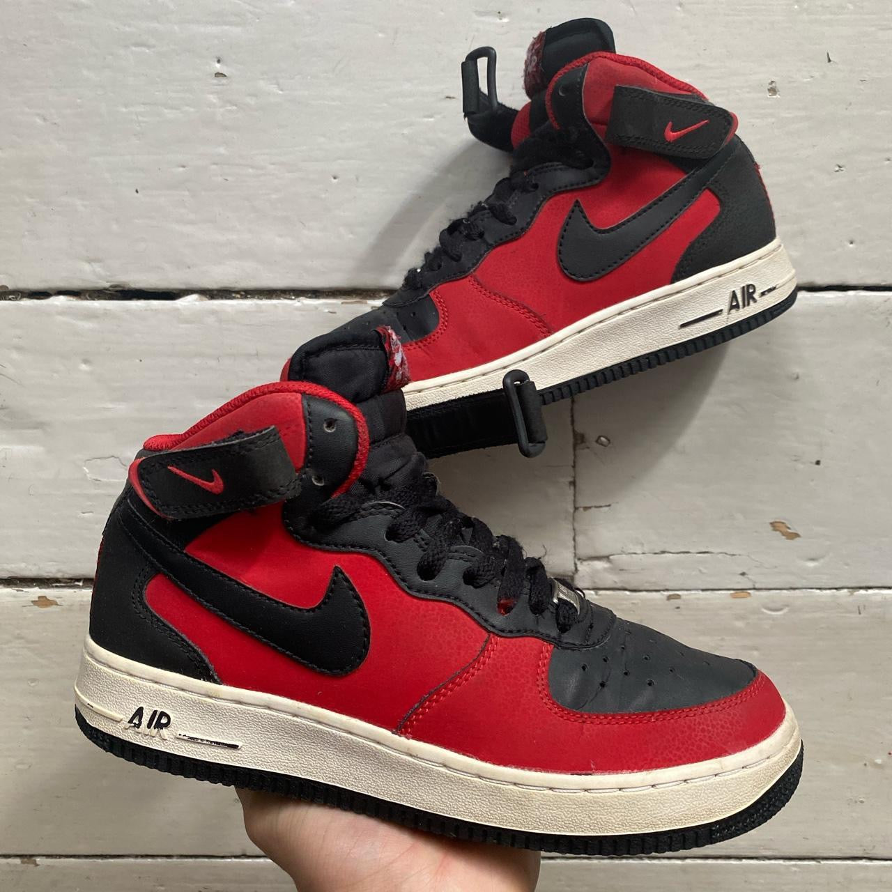 Nike Air Force 1 Mid Bred (UK 5)