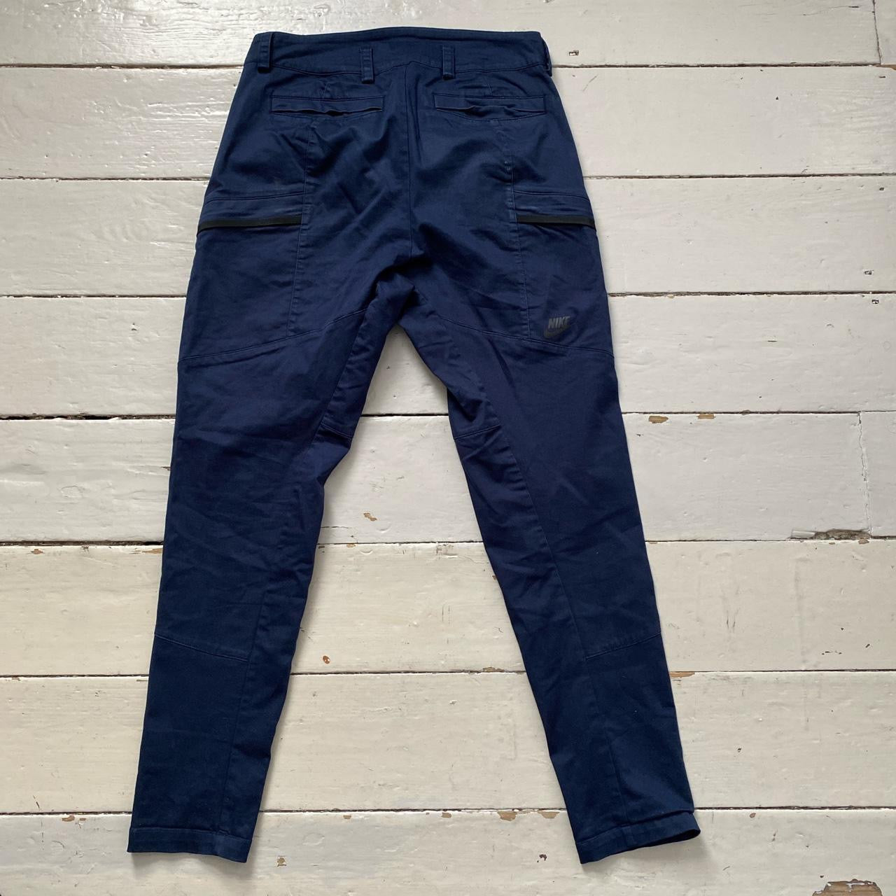 Nike Navy Cargo Slim Trousers (32/32)